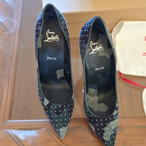New Never worn Christian Louboutin Heels size 41 - Picture 3 of 4